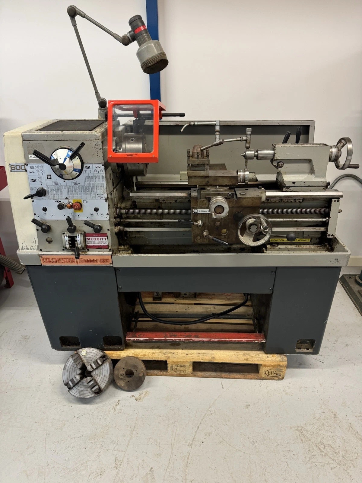 COLCHESTER STUDENT 1800 LATHE